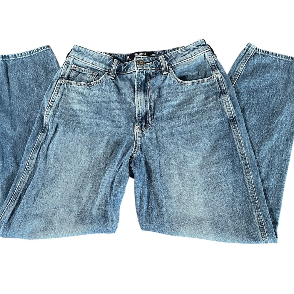 Hollister Ultra High-Rise Mom Denim Jeans Comfortable Size 6R (w 28R) Vintage